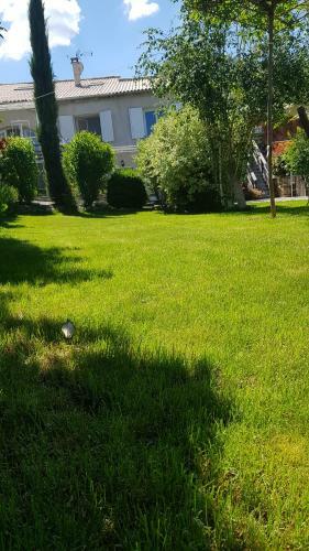 Bed & Breakfast Chambre Et Gite La Dorgisane
