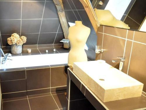Hostal La Marronniere