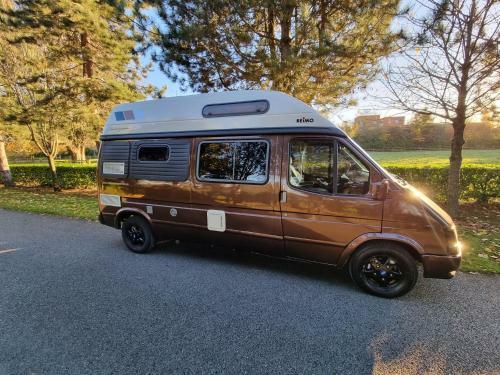 Retro Camper Hire