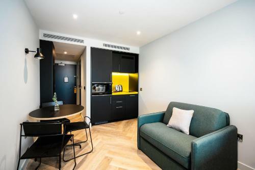 Staycity Aparthotels Tivoli