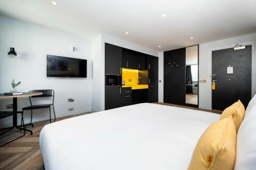 Staycity Aparthotels Tivoli