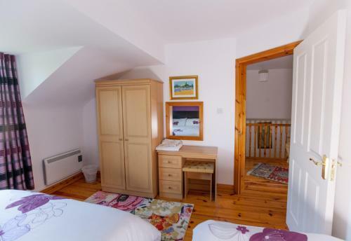 25 Killarney Holiday Village V93y337