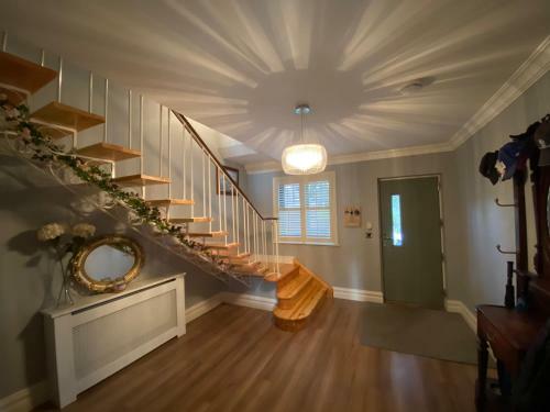 Gleanntan House - Beautiful Family Town House