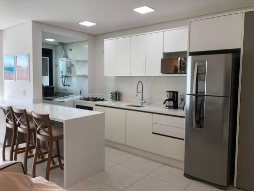Apartamento Itacolomi Confort - Home Club - Penha/sc