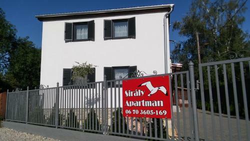 Sir�ly Apartman