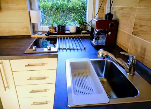 �rval�nyhaj Home Apartman