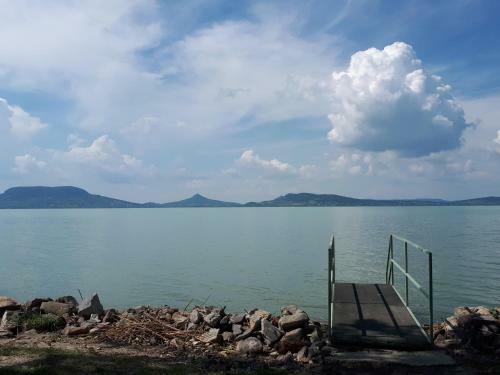 Tenger�szlak Apartman