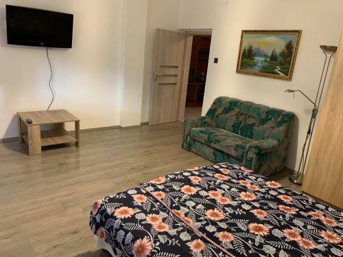 B�stya Apartman