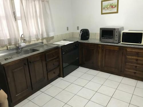 Casa Aconchegante No Centro Barra Velha