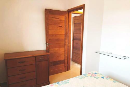 Casa Na Praia Em Sc Com Wi-fi E Churrasqueira