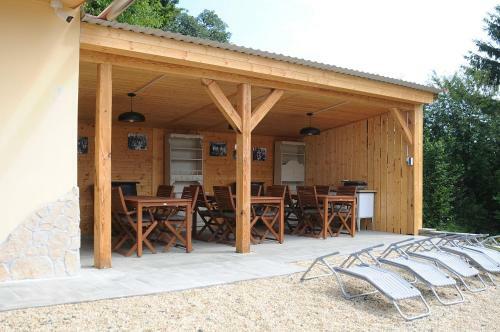 Hostal Vincze Vad�sz Vend�gh�z