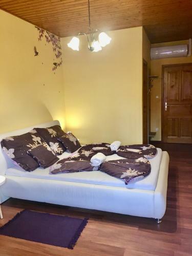 Hostal Marta Guest House