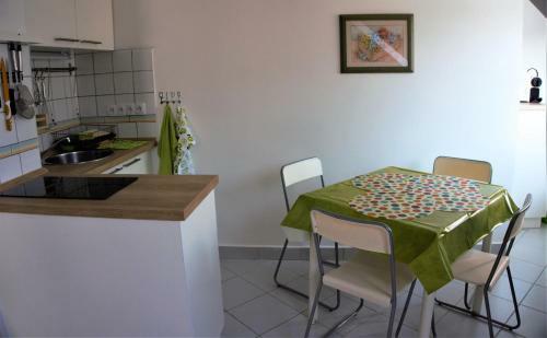 Nefelejcs Apartmanh�z