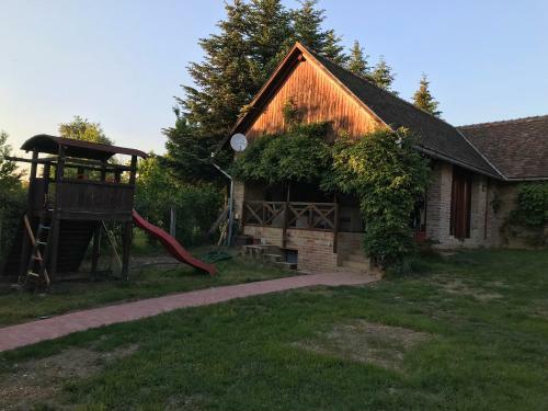 Hostal Vadsz?l?s Porta