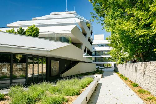 Amarina Apartman