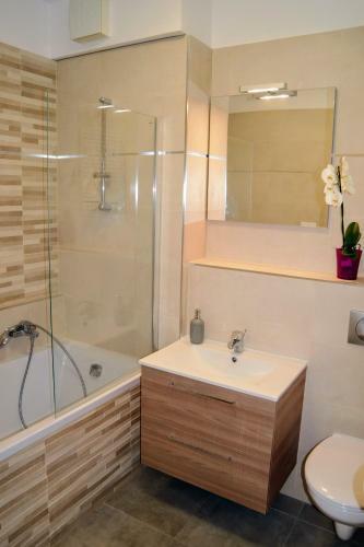 Riverside Apartman