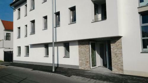 Apartamento Gyorapartman-best
