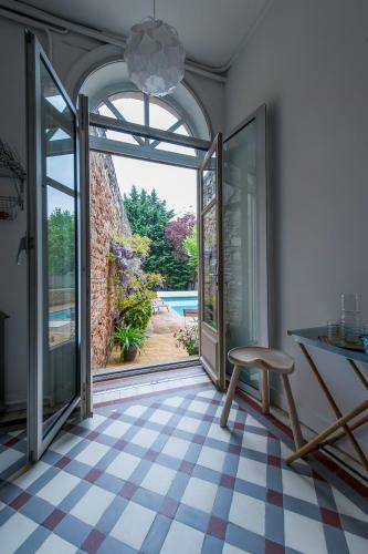 Bed & Breakfast Chambres D'h�tes Aux Deux Buis