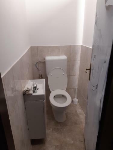 Bed & Breakfast �jkapu Chill Out Apartment