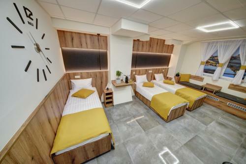 Hostal Riverside Inn - Dunaparti �lom