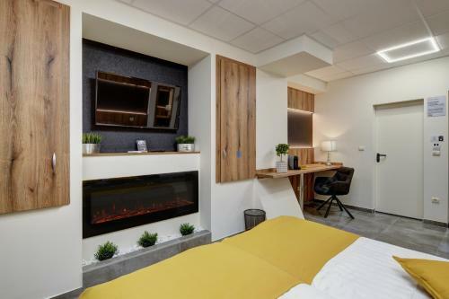 Hostal Riverside Inn - Dunaparti �lom