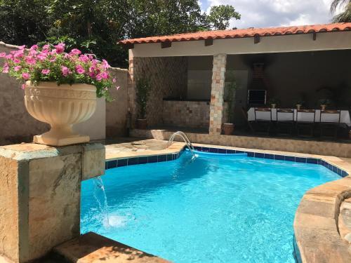 Sobrado4 Suites Na Rua Do Lazer