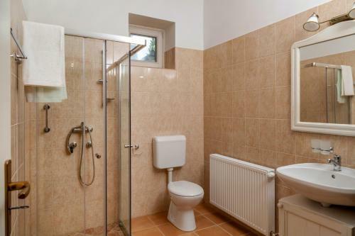 Hostal Balzsam Apartmanh�z