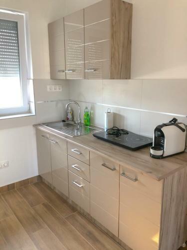 Holiday Apartmanh�z