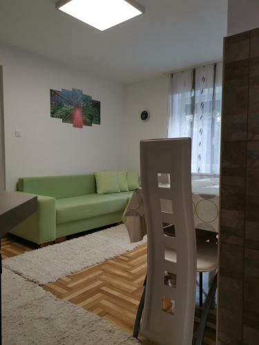 Lili Apartman