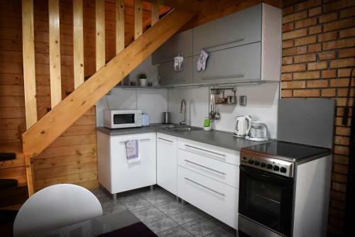 Velence Korz� Pihen?h�z
