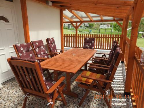 Apartamento Luku Hegyi Pihen?h�z