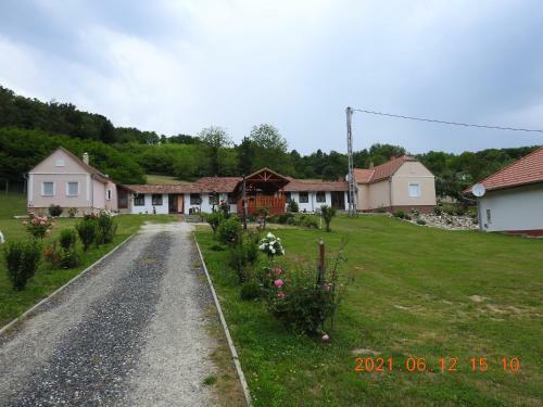 Apartamento Luku Hegyi Pihen?h�z