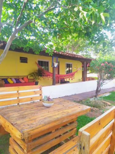 Hostal Chal�s E Camping Bela Vista