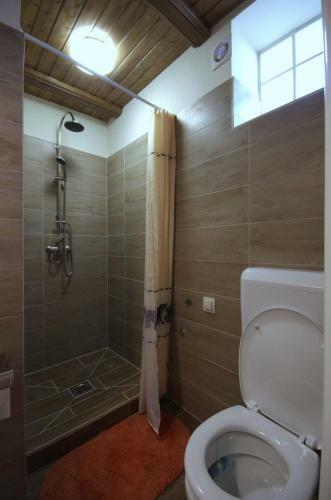 M�ty�s Apartmanh�z