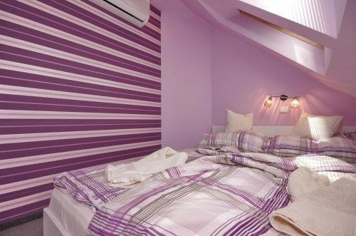 M�ty�s Apartmanh�z