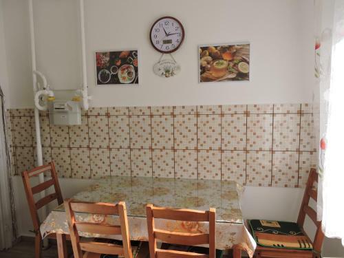 Hostal Melinda Apartman