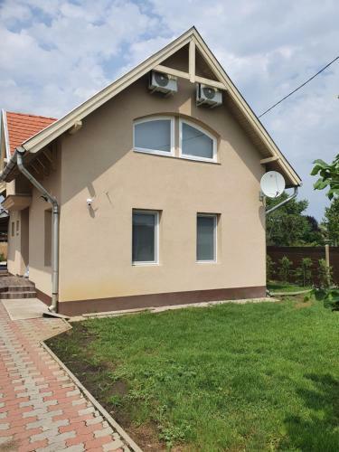 Tiszavir�g �d�l?h�z
