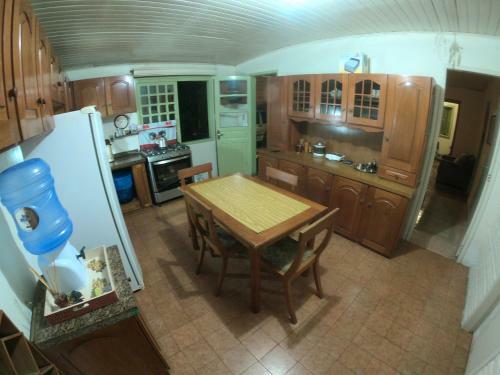Bed & Breakfast Pedra Branca Eco Hostel E Camping