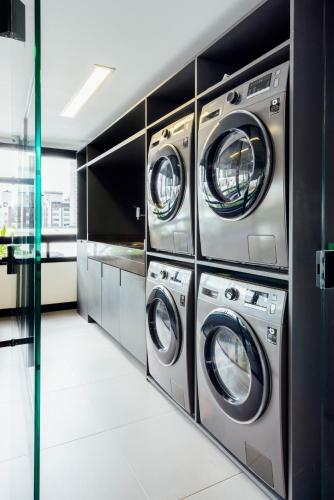 Apartamento Charlie Porto Alegre Pra�a 4