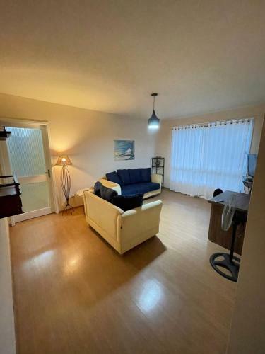 Amplo Apartamento C/ Suite