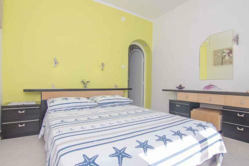 Apartment In Krk/insel Krk 12637