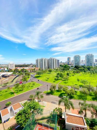 Apartamento Apto Novo, Bem Localizado E Mobiliado