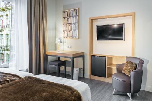 Hotel Logis Grand H�tel Des Bains