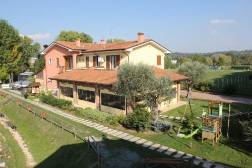 Bed & Breakfast Laghetto Ai Portici