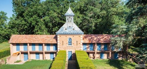 Bed & Breakfast Chambres D'h�tes Domaine Du Buc