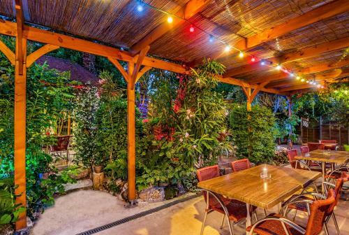Hotel H�tel Restaurant Atipyc