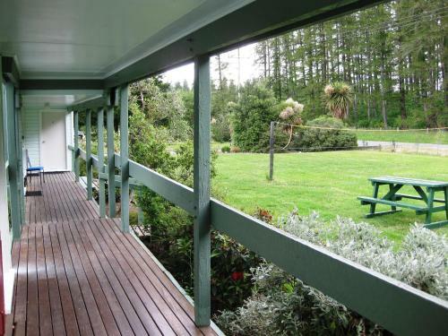 Alpine Holiday Apartments & Campground