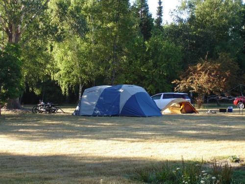 Alpine Holiday Apartments & Campground