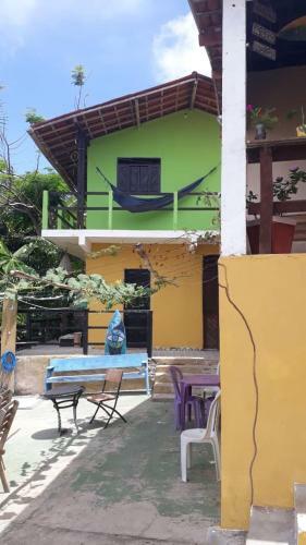 Posada Vistasurf Guest House