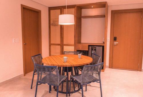 Apartamento Qavi - Flat Luxo Com Piscina Privativa Na Rua Principal